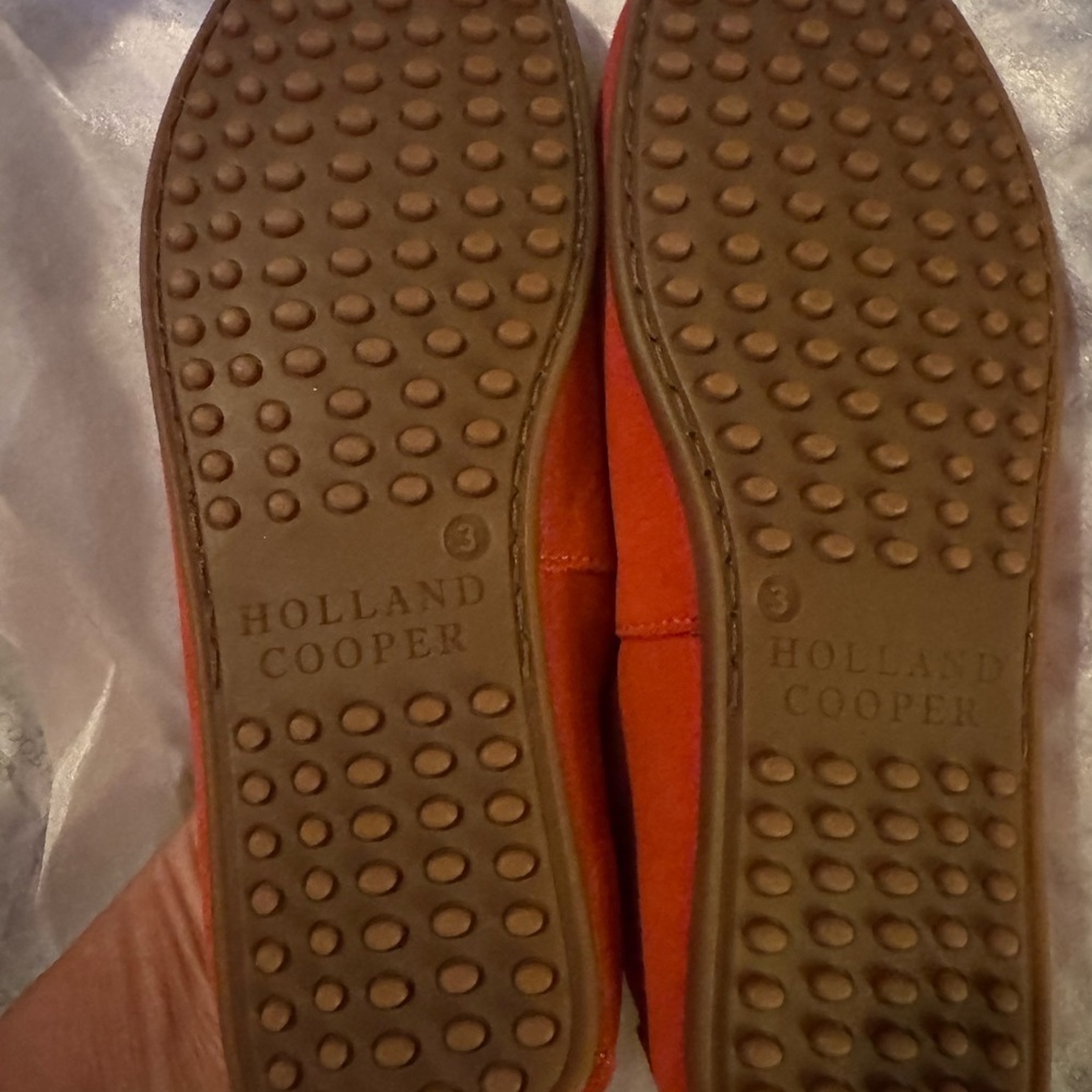 Holland Cooper Red Suede  driving Loafers for Women - Picture 6 of 11